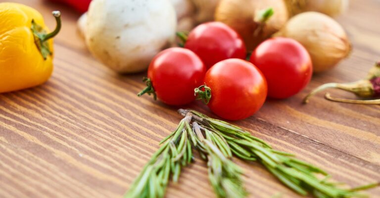 is all rosemary safe to eat?