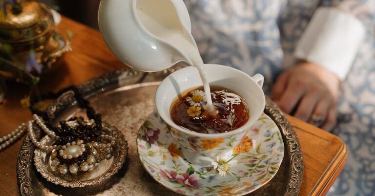 who should not drink chamomile tea?
